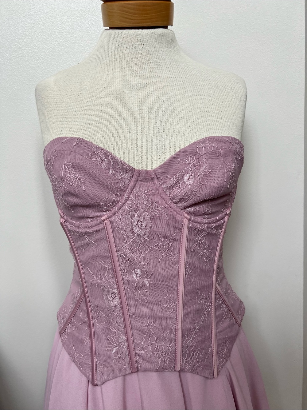 NWT Oh Polly Chloe Dusty Pink Lace Corset Mini Dress Size 8 - Picture 3 of 10